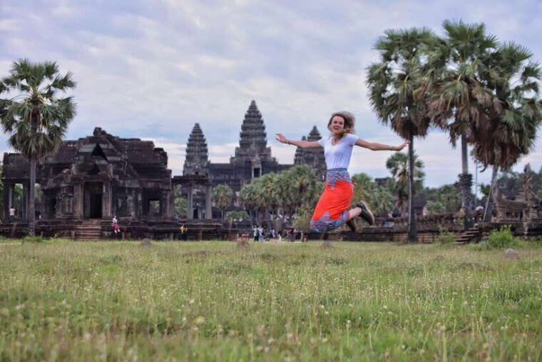 siem-reap-private-tour-of-angkor-temple-complex