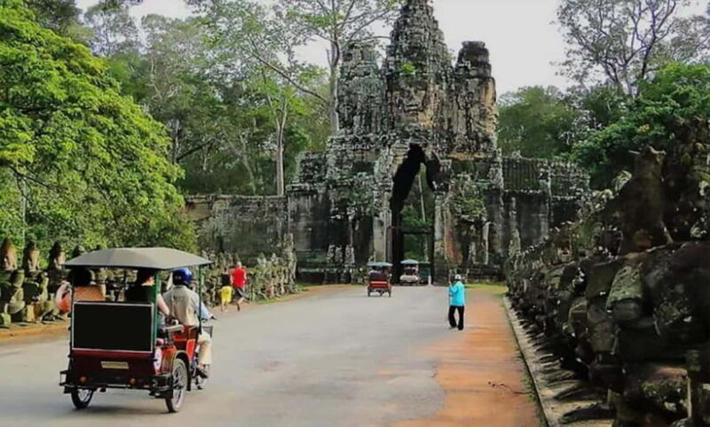 siem-reap-private-tuk-tuk-tour-of-the-magnificent-temples