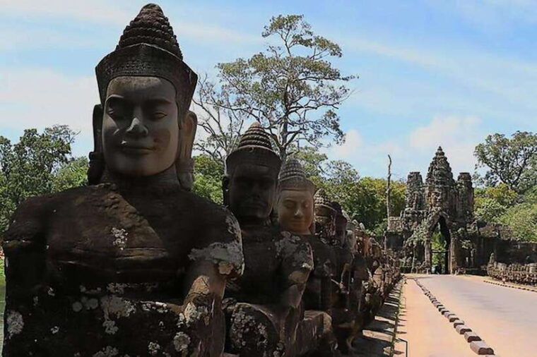 siem-reap-private-tuk-tuk-tour-of-the-magnificent-temples