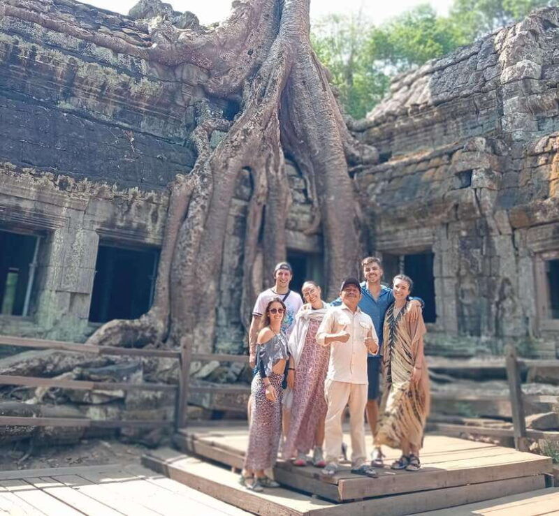 siem-reap-small-group-tour-1-day-at-angkor-wat