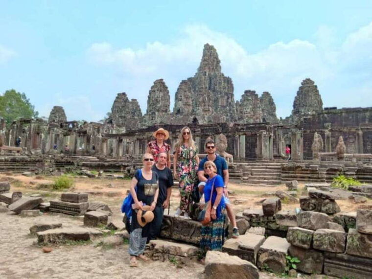 siem-reap-small-group-tour-1-day-at-angkor-with-sunrise