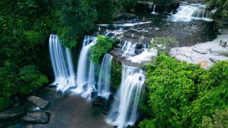 siem-reap-small-group-tour-in-kulen-mountain-park-waterfall