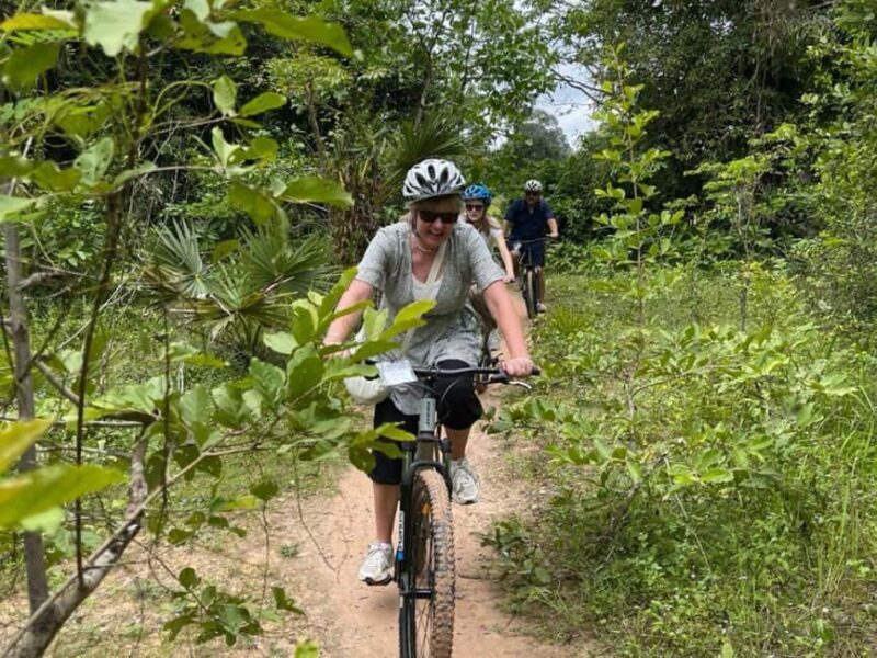 Siem Reap: Sunrise Bike Tour with Monk Blessing & Breakfast - Additional Details & Practical Tips