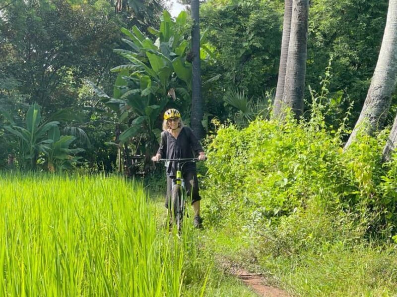 Siem Reap: Sunrise Bike Tour with Monk Blessing & Breakfast - FAQs