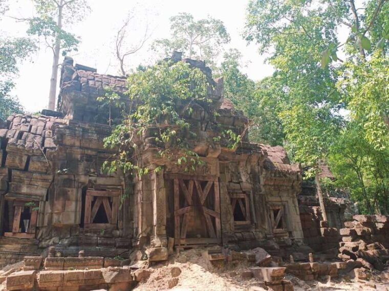 siem-reap-ta-keo-ta-nei-and-bat-chum-temples-tour