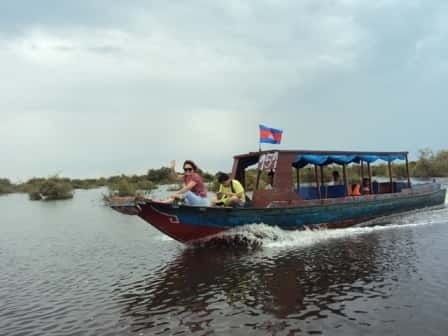 siem-reap-tonle-sap-lake-fishing-village-flooded-forest