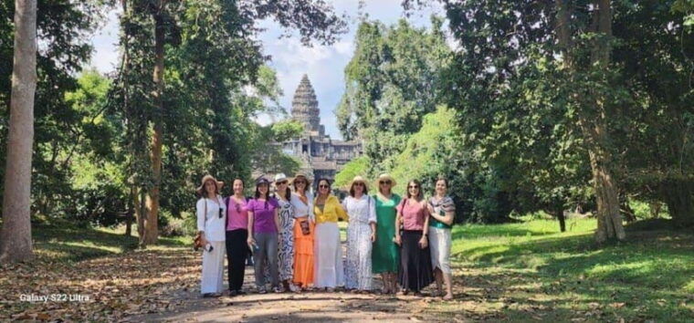 siem-reap-visit-angkor-1-day-with-portuguese-speaking-guide