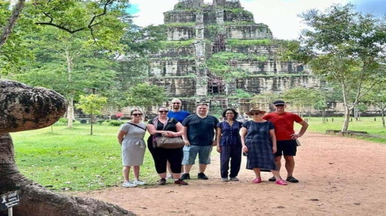 siem-reapoverland-to-preah-vihear-koh-ker-and-beng-mealea