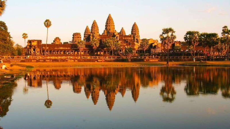 siemreap-private-angkor-wat-tour-w-german-or-english-guide