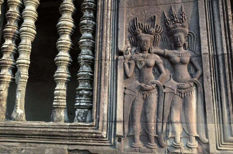 siemreap-private-angkor-wat-tour-w-german-or-english-guide