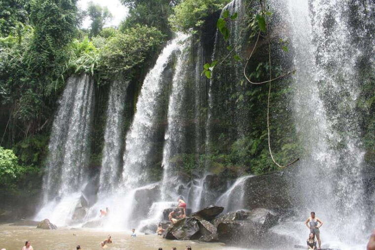 siemreap-private-kulen-waterfall-w-german-or-other-guide