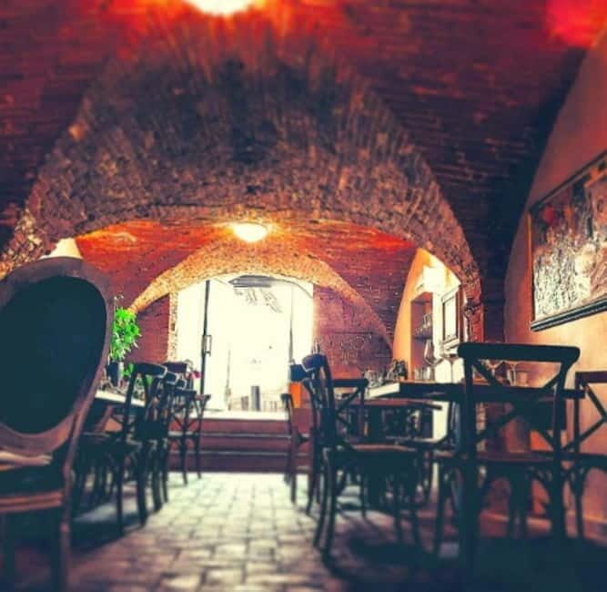 Siena: Dinner with wines and typical dishes in a secret cave - FAQ