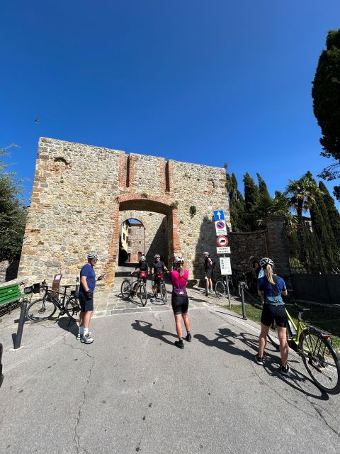 siena-guided-bike-tour-of-val-dorcia