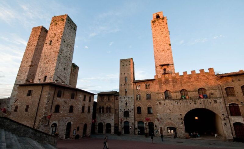 siena-san-gimignano-day-tour-wine-tasting-from-rome