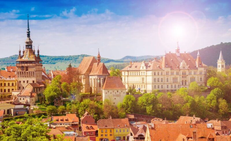 sighisoara-candlelight-tour-of-draculas-home-town