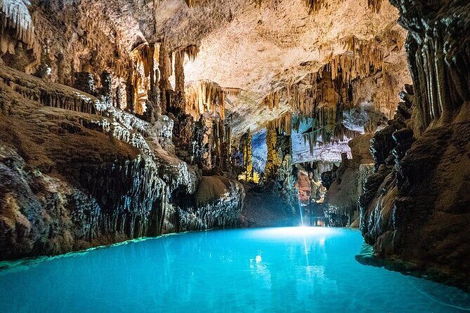 Sightseeing all-inclusive Small Group Tour to Jeita Grotto, Harissa and Byblos - Key Points