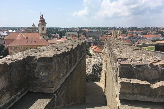 sightseeing-and-wine-tour-in-eger