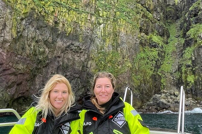 sightseeing-around-nolsoy-to-see-puffins