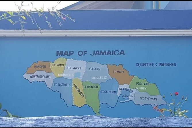 sightseeing-beach-with-stops-for-shopping-and-lunch-in-ocho-rios