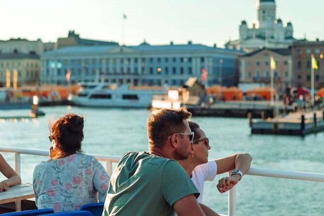sightseeing-cruise-in-archipelago-of-helsinki