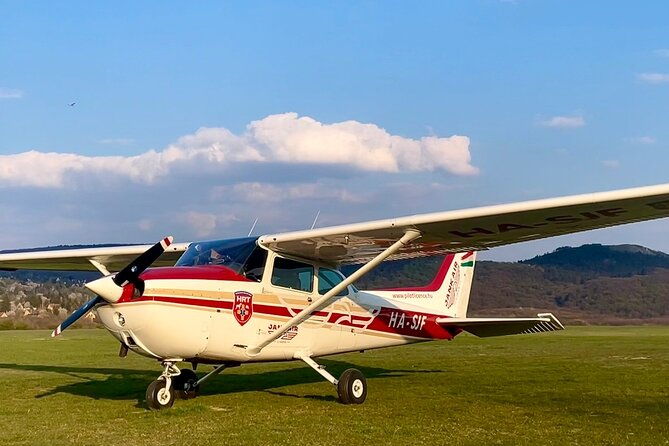 sightseeing-flight-over-budapest