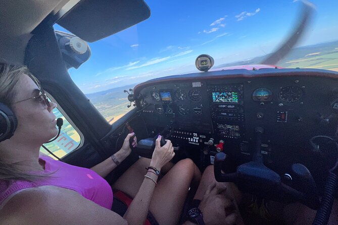 sightseeing-flight-over-budapest