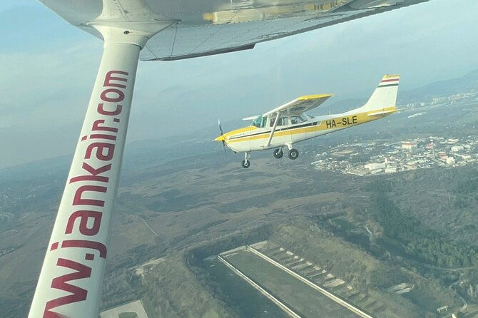 sightseeing-flight-over-budapest