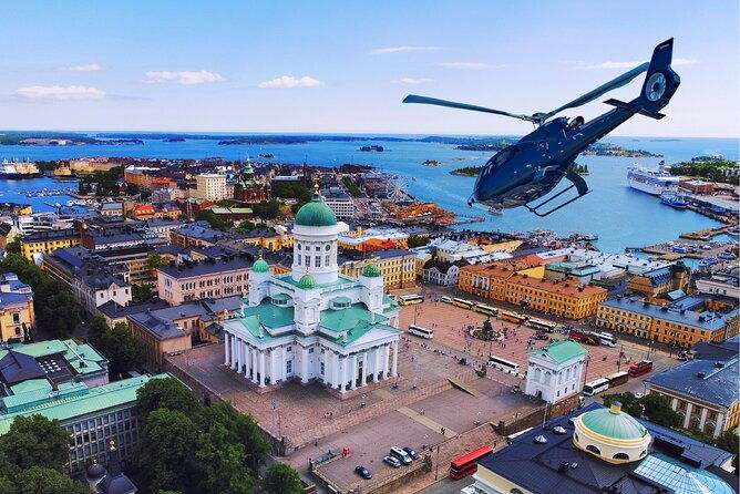 sightseeing-helicopter-tour-in-helsinki