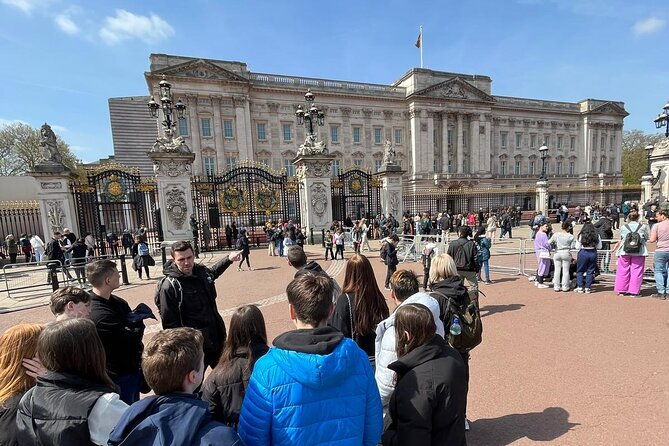 sightseeing-tour-of-london-in-clear-slow-english