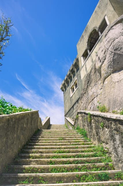 sightseeing-tour-of-sintra-cascais-natural-park