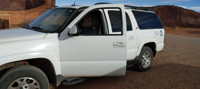 sightseeing-vehicle-tour