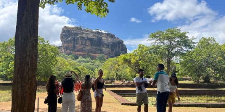 sigiriya-and-dambulla-day-tour-from-galle-bentota