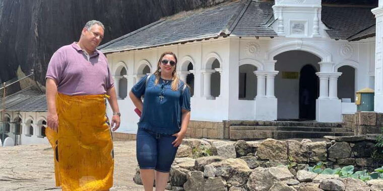 sigiriya-and-dambulla-day-tour-from-hikkaduwa