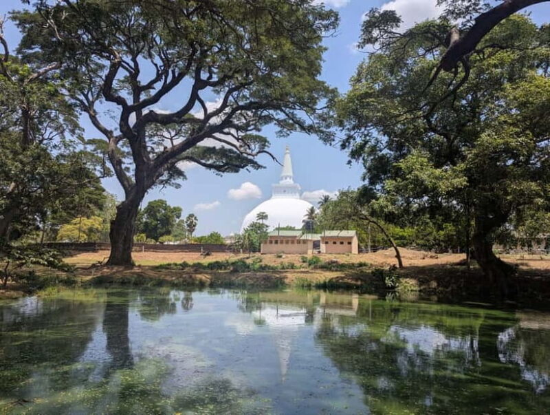 Sigiriya: Anuradhapura Guided Day Trip - Key Points