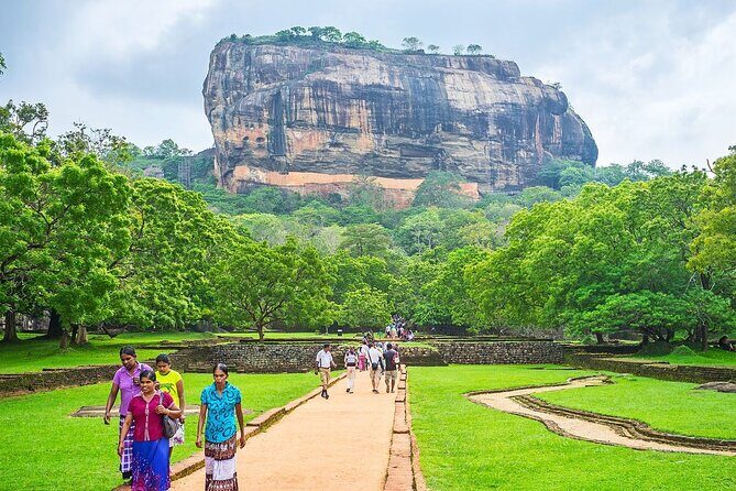 Sigiriya, Dambulla & Jungle Safari: Budget Tour from Colombo - The Sum Up