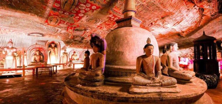 sigiriya-rock-and-dambulla-with-minneriya-safari-from-kandy