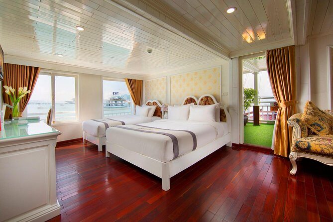 Signature Royal Cruise 2 Days 1 Night - Final Word