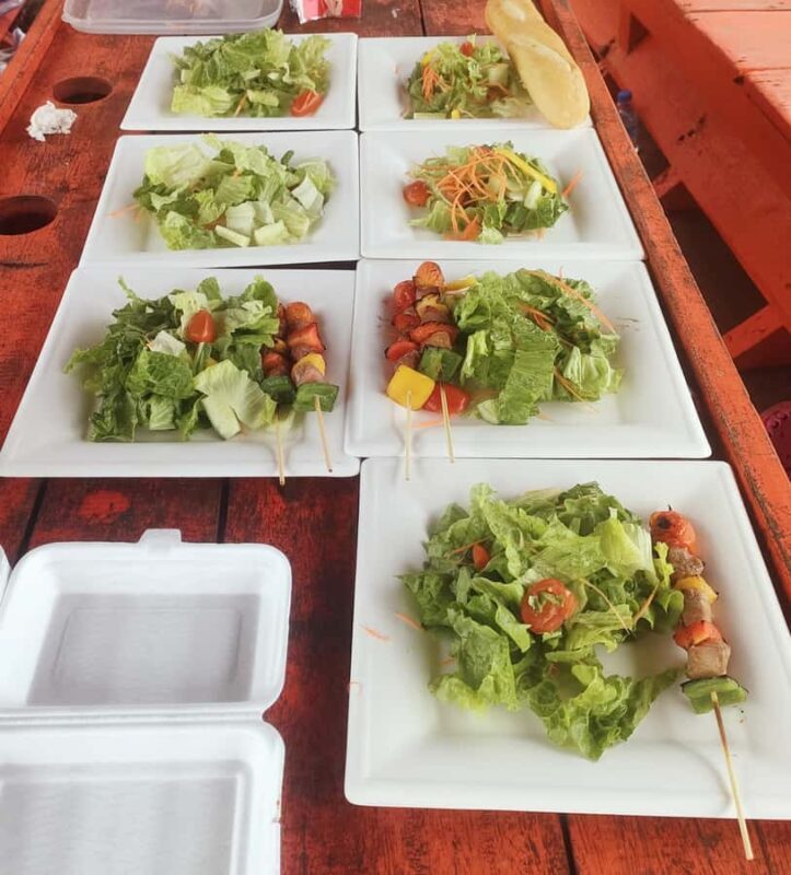 Sihanoukville: Wat Krom, Beach BBQ & Drinks Tour - The Experience of Visiting Sihanoukville’s Highlights