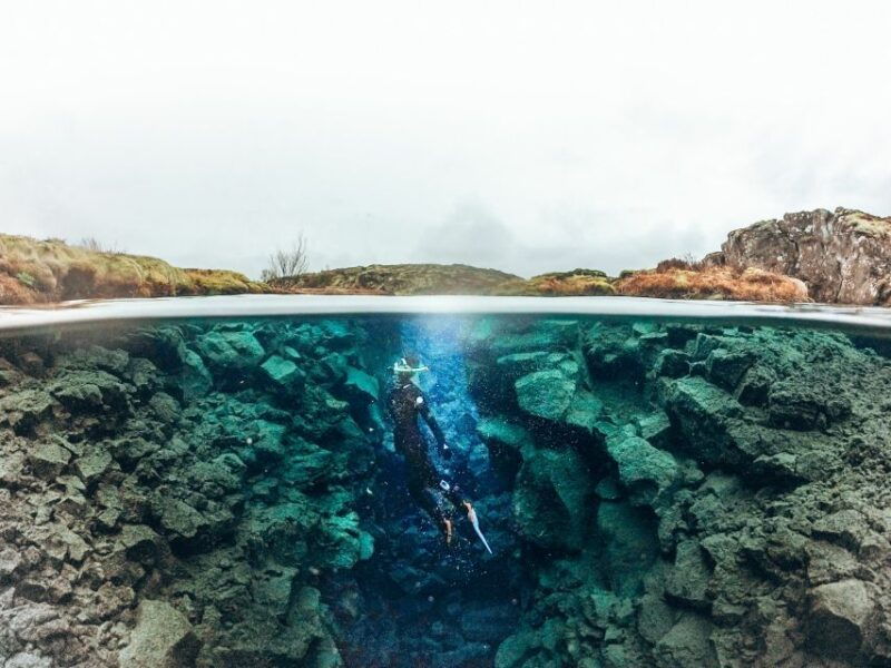 silfra-leidarendi-lava-caving-snorkeling-tour-with-photos