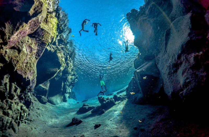 Silfra: Snorkel Between Continents - What to Expect on the Tour