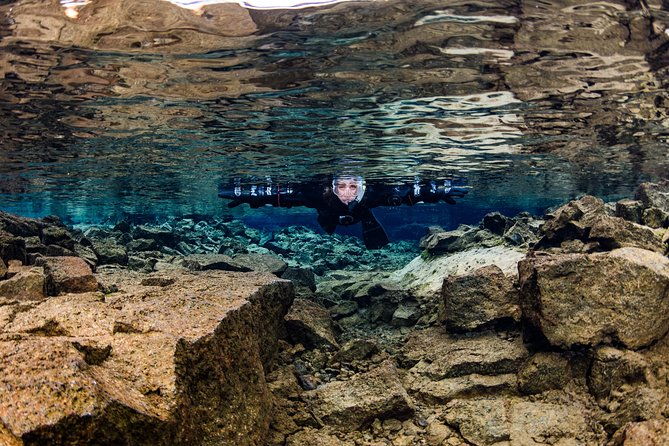 silfra-snorkeling-between-tectonic-plates-pick-up-from-reykjavik