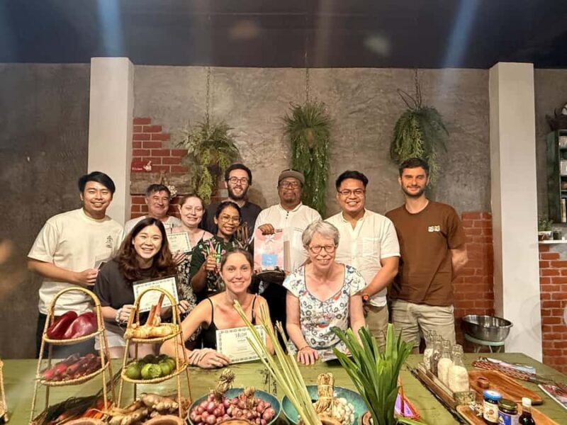 Silom Thai Cooking Class with Garden Or Market Tour - Engaging Meta Description