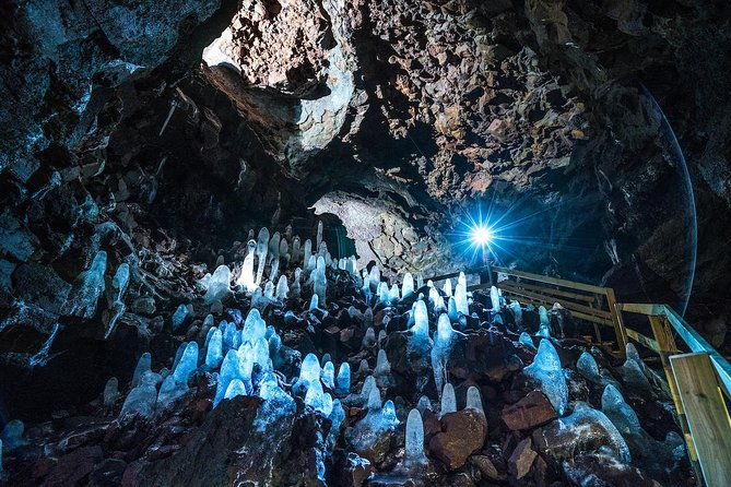 silver-circle-tour-lava-cave-and-waterfalls-small-group-day-tour