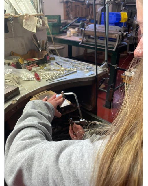 silversmith-workshop-in-chianti-create-your-own-jewel
