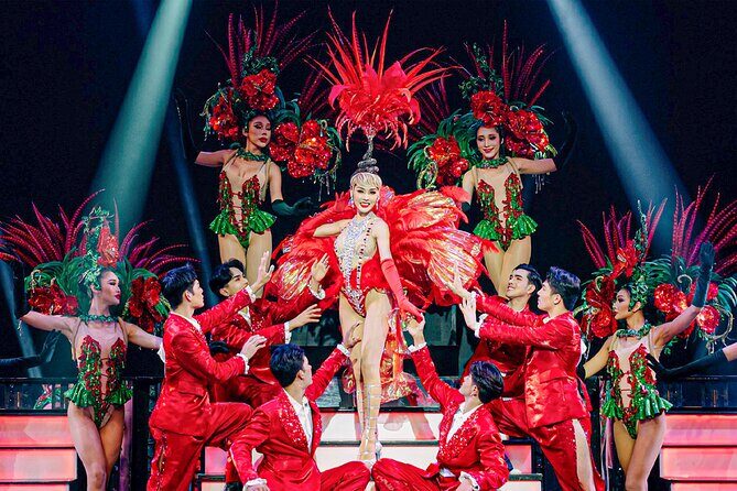 Simon Cabaret: Phukets Ladyboy Glamour Show - Key Points