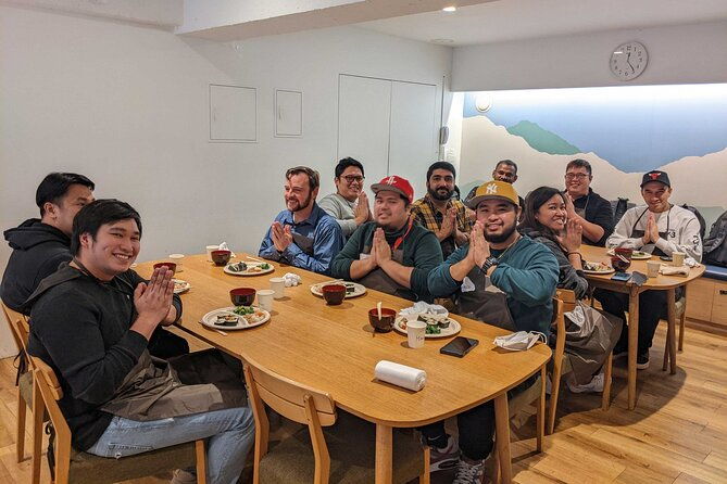 simple-and-fun-to-make-inari-sushi-party-in-tokyo