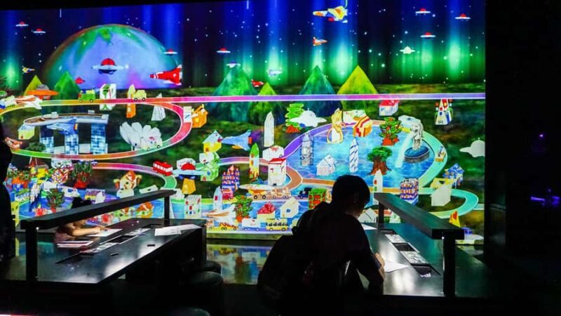 Singapore: ArtScience Museum® teamLab Future World - Who Should Visit?