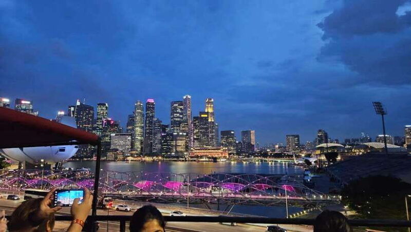 singapore-big-bus-night-tour-by-open-top-bus-live-guide