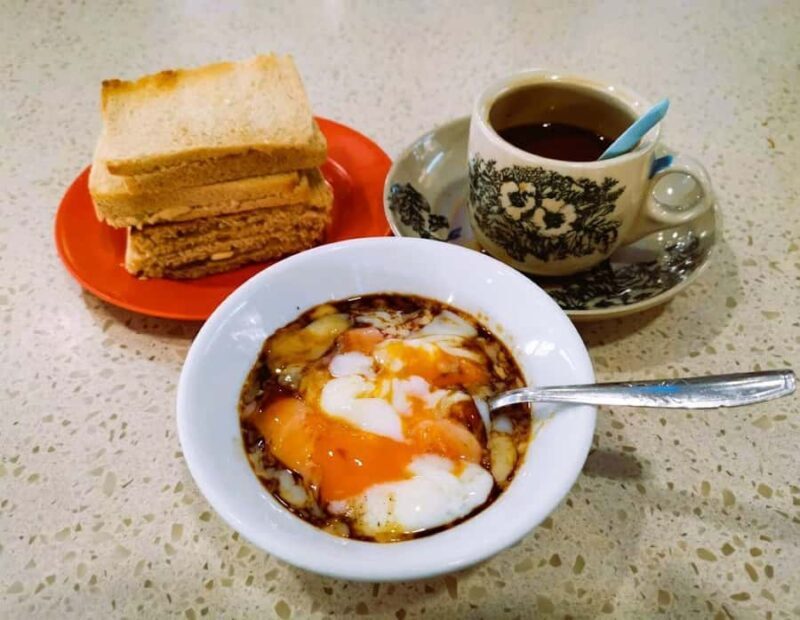 Singapore: Botanic Gardens & Tiong Bahru Walk w/Breakfast - Who Will Love This Tour?