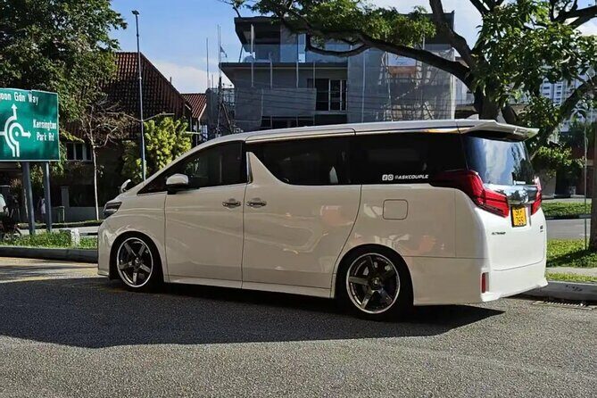 Singapore Changi Airport Chauffeur Service, Private pick up. - FAQ